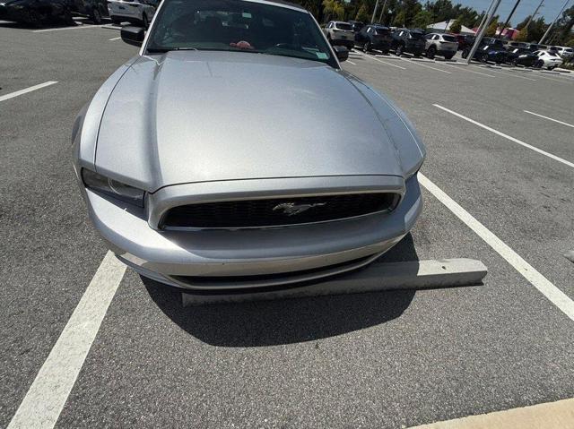 2014 Ford Mustang V6