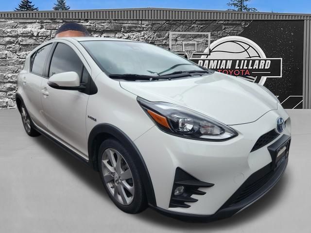 2018 Toyota Prius c Four