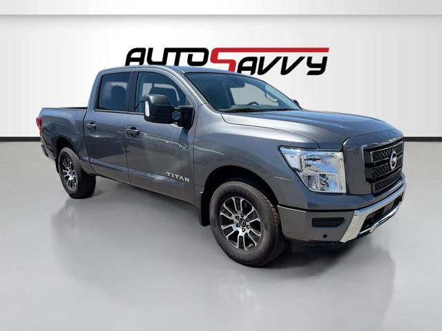 2024 Nissan Titan SV