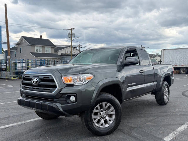 2016 Toyota Tacoma SR5