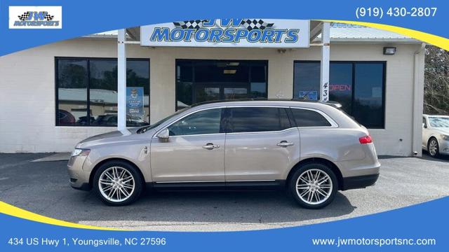 2019 Lincoln MKT Reserve