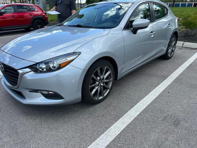 2018 Mazda Mazda3 5-Door Touring Hatchback