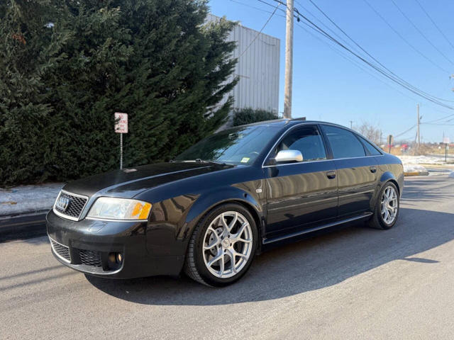 2003 Audi RS6 quattro