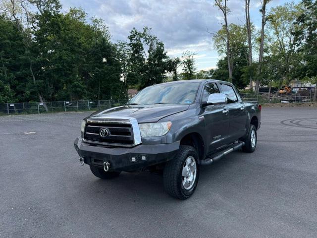 2011 Toyota Tundra 4WD Truck Grade