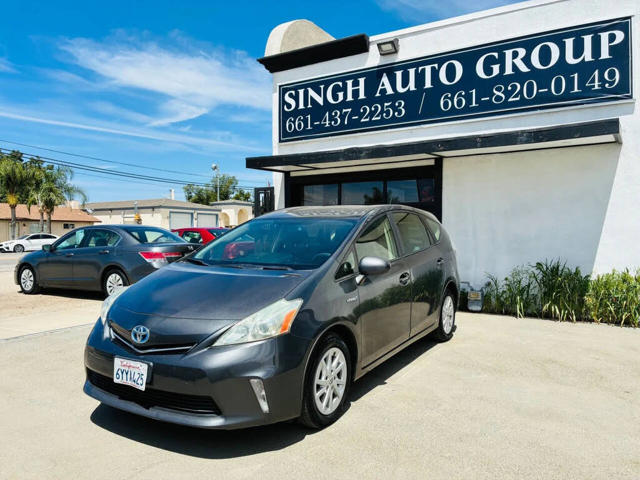 2013 Toyota Prius v Three