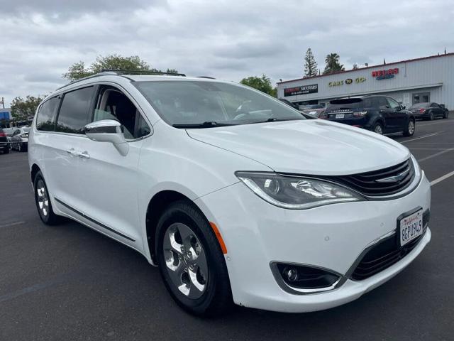 2018 Chrysler Pacifica Hybrid Limited