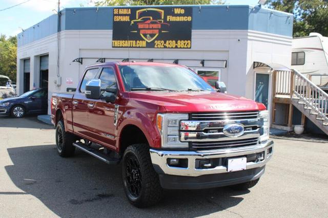2017 Ford Super Duty F-250 SRW Lariat