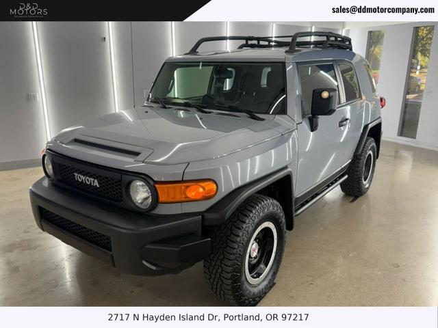 2013 Toyota FJ Cruiser Base