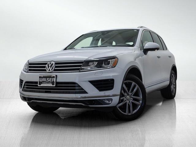 2016 Volkswagen Touareg VR6 Lux