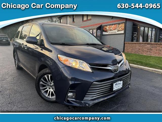 2018 Toyota Sienna XLE 7-Passenger FWD with Auto-