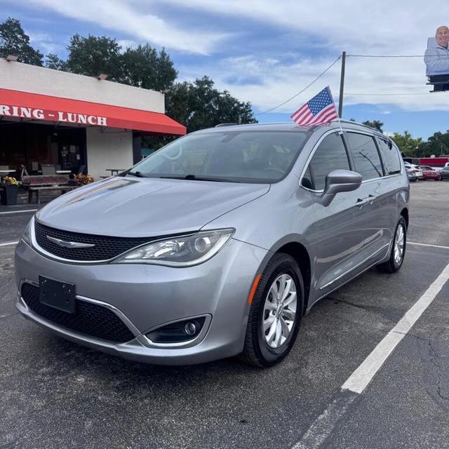 2019 Chrysler Pacifica Touring L