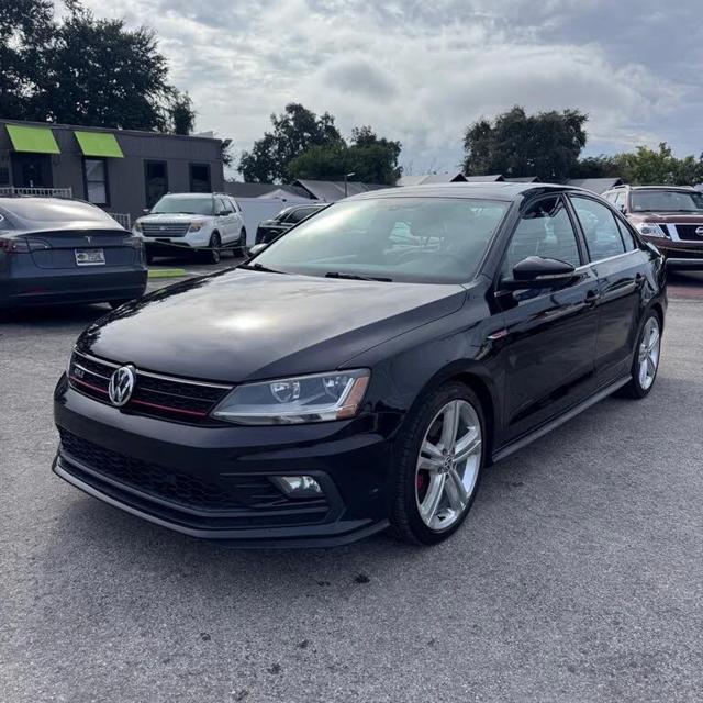 2017 Volkswagen Jetta 2.0T GLI