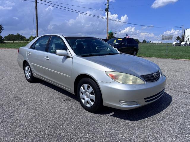 2004 Toyota Camry SE