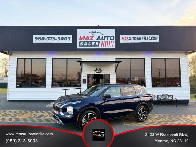 2023 Mitsubishi Outlander SE