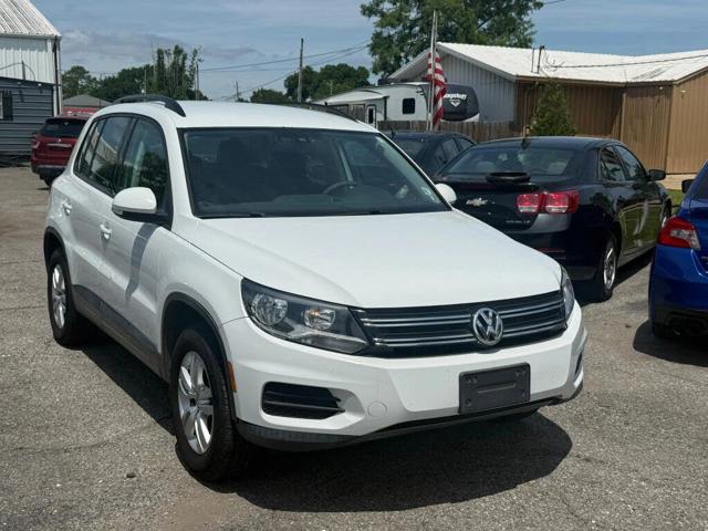 2016 Volkswagen Tiguan S