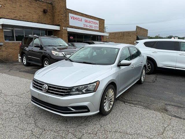 2016 Volkswagen Passat 1.8T SE