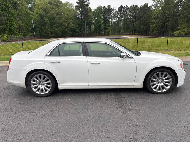 2014 Chrysler 300 Base