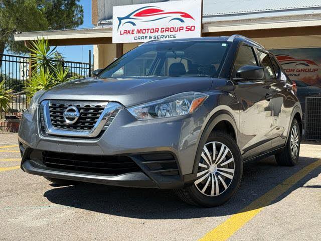 2019 Nissan Kicks S