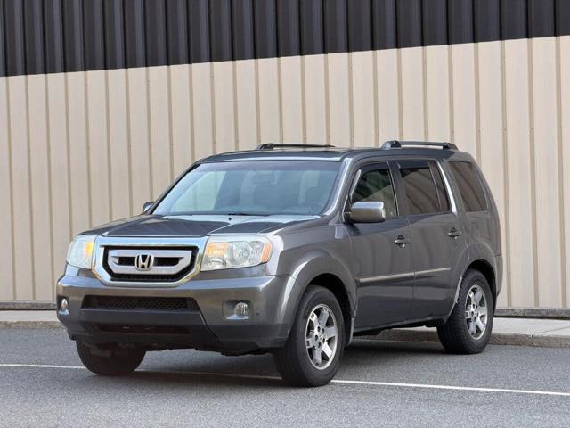 2010 Honda Pilot Touring w/Navi w/DVD