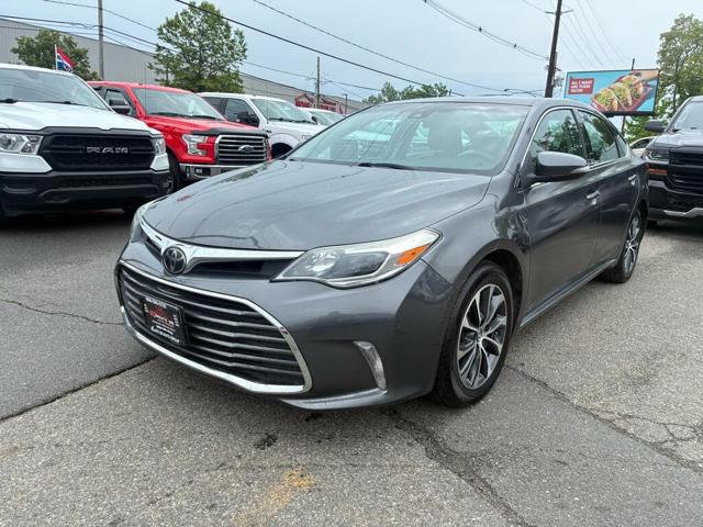 2018 Toyota Avalon XLE