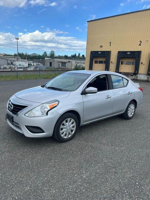 2018 Nissan Versa Sedan SV