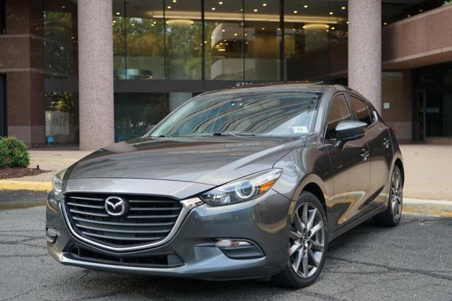 2018 Mazda MAZDA3 Touring