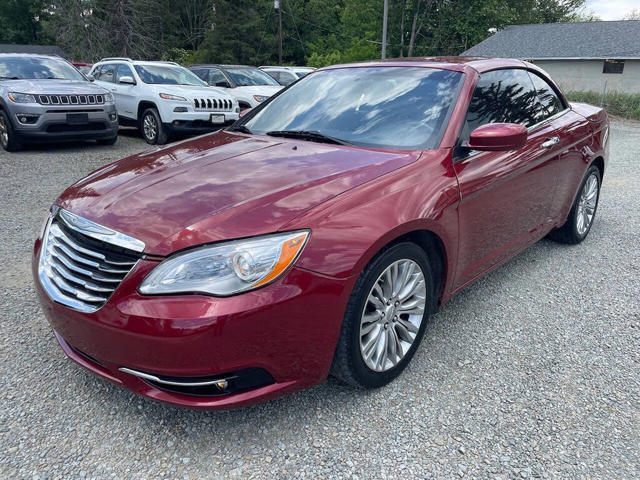 2013 Chrysler 200 Limited