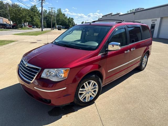 2010 Chrysler Town and Country Limited