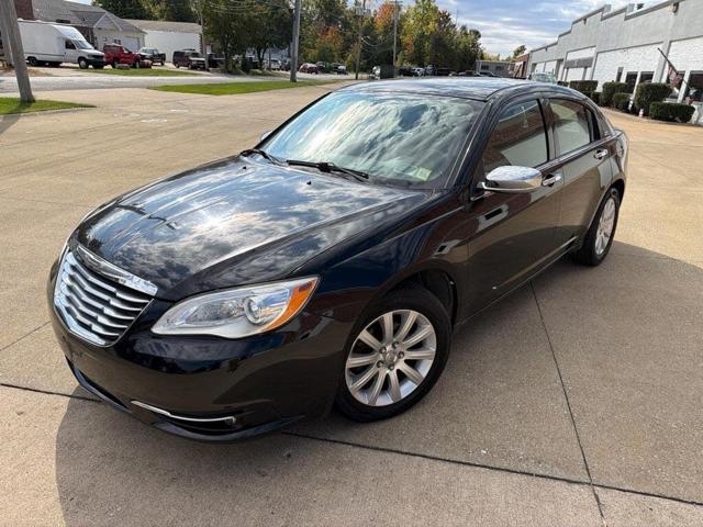2013 Chrysler 200 Limited