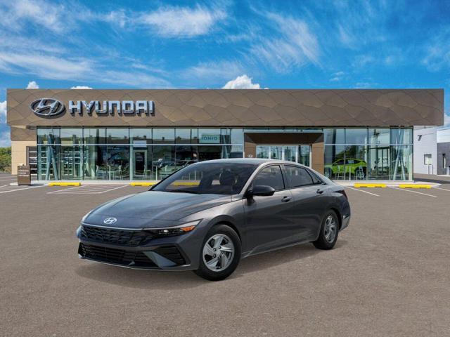 2026 Hyundai Elantra SE FWD