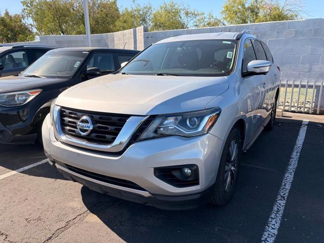2019 Nissan Pathfinder SL FWD