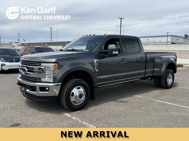 2017 Ford Super Duty F-350 DRW Lariat