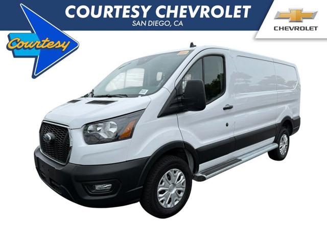 2025 Ford Transit 250