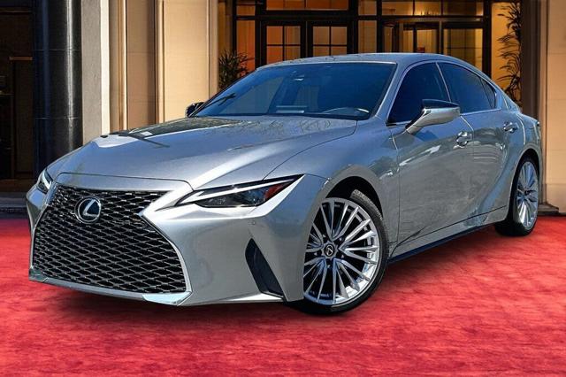 2022 Lexus IS 300 Base