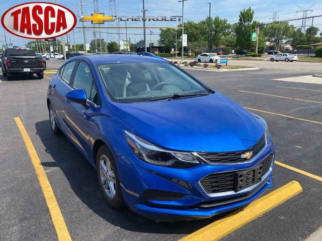2017 Chevrolet Cruze LT Hatchback FWD