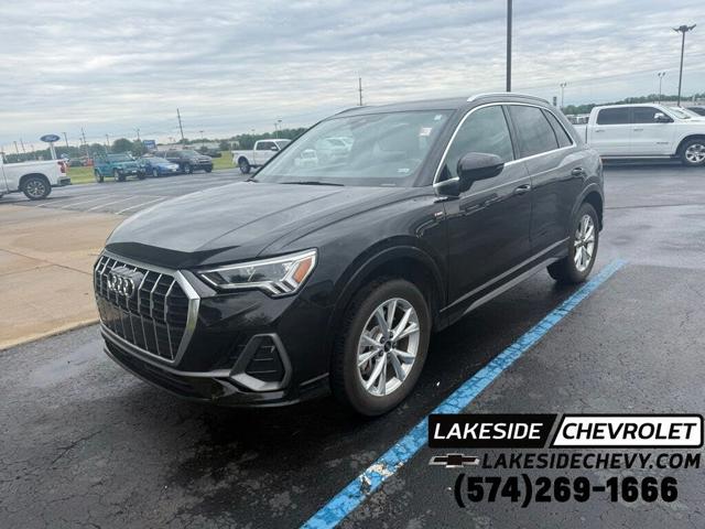 2025 Audi Q3 quattro Premium S Line 45 TFSI