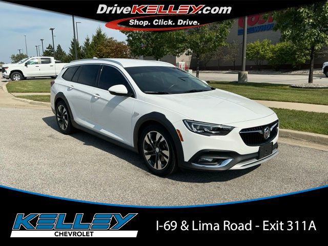 2019 Buick Regal TourX Essence