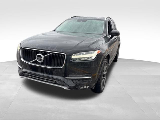 2018 Volvo XC90 T5 Momentum 7-Passenger