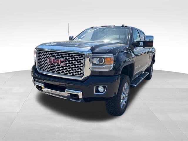 2015 GMC Sierra 2500HD available WiFi Denali