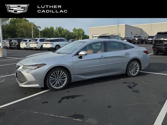 2019 Toyota Avalon Hybrid Limited