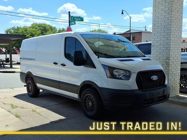 2025 Ford Transit Cargo Van 150 Low Roof RWD