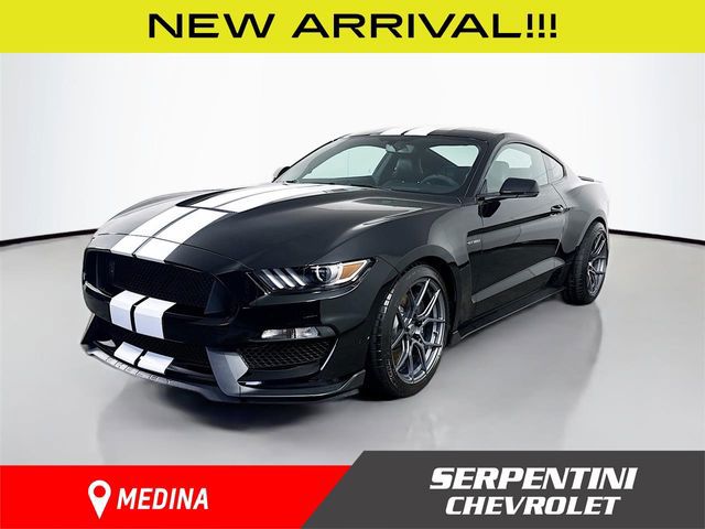 2016 Ford Mustang Fastback RWD