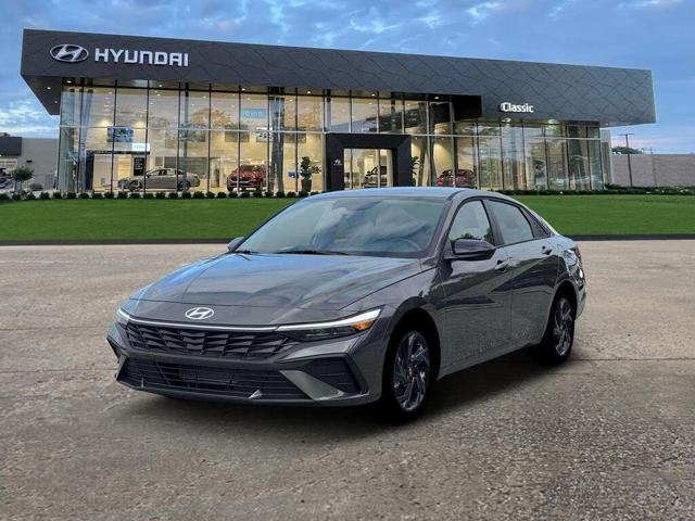 2026 Hyundai Elantra SEL Sport FWD