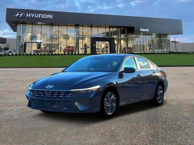2026 Hyundai Elantra SEL Sport Premium FWD