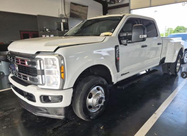2024 Ford Super Duty F-350 DRW XLT