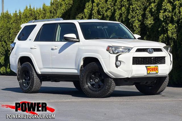 2016 Toyota 4Runner SR5 4WD