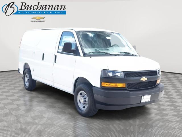 2026 Chevrolet Express Cargo Van 2500 RWD