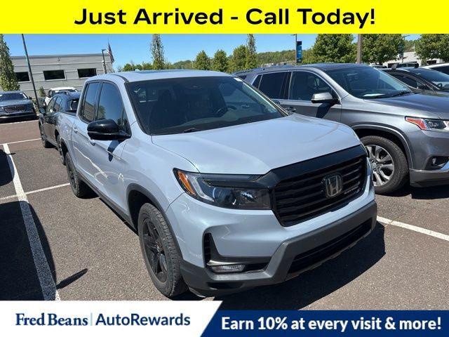 2022 Honda Ridgeline Black Edition