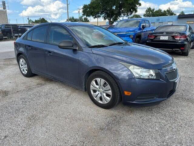 2013 Chevrolet Cruze LS Auto