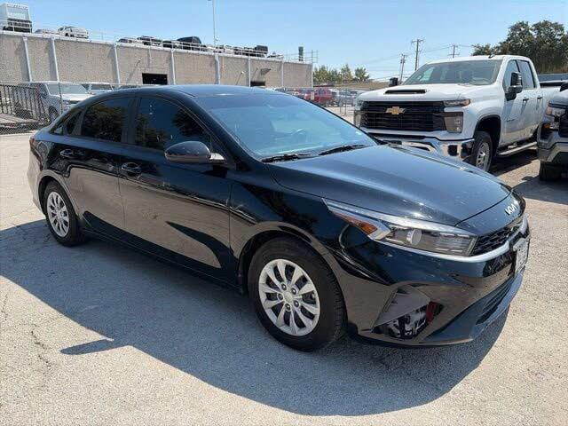 2023 Kia Forte LX